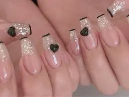 ★【持ち込み】90分やり放題ネイル