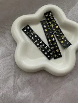 耳ツボジュエリー👂🏻🩵《20粒までつけ放題》