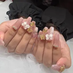 人気Ｎｏ.1  🌟ジェルチップでの長さ出し デザインし放題✨サイズはLまで