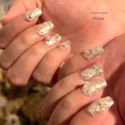 定額🌟デザインネイル🌟【オフなし】【特別ハンドスパ付き】チップサンプルをベースにお好みのカラーで仕上げていきます