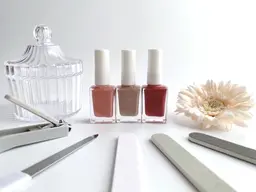 ハンドケア　+　持参マニキュア&爪補強コート付き