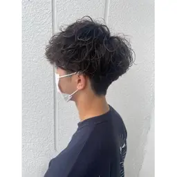 メンズツイストパーマ、ツイストスパイラルパーマ（シャンプー＆スタイリング込み）