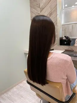 💫髪質改善トリートメント💫　一度するだけでサラサラ艶々✨✨　※ロング料金550円​〜​1650円かかる場合がございます