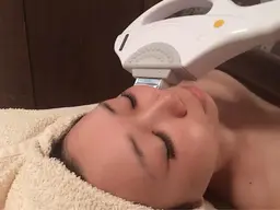 “お顔脱毛”コラーゲンパック付き