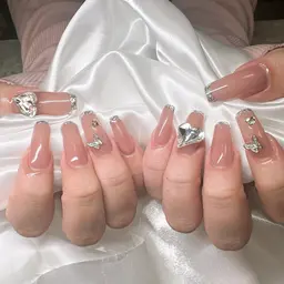 【オフ無料】スカルプ＋デザイン✨持ち込み画像OK!