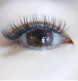 ボリュームラッシュ80束☆ボリューム自由自在^ ^！