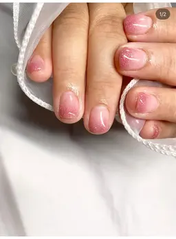 【期間限定】グラデーションネイル　OFFなし　OFFあり＋500円（➕30分）オフありは予約の際に教えて下さいね☺️