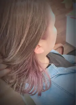 インナーカラー（ブリーチ付）＋ブロー＋トリートメント【ホームケア付✨】【ロング料金あり】