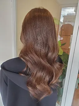 🌸カット＋コテ巻きパーマ＋トリートメント🌸