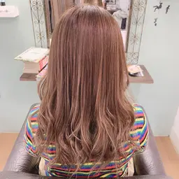 【⭐️当店おススメ⭐️】ケアブリーチ&オンカラー & 髪質見極トリートメント（ハイライトグラデーション可）