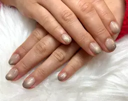 大人気❣️マグネットネイル　　【オフあり】