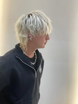 【👑1日3名限定👑】メンズカット+1回ブリーチ+カラー