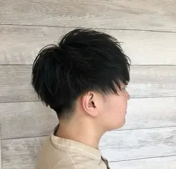 ツーブロックマッシュorツーブロセンターパート限定