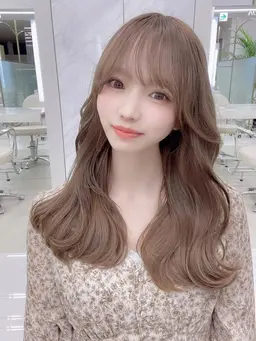 ブリーチ1回＋カラー〈シャンプーブロー、ケア剤込み〉