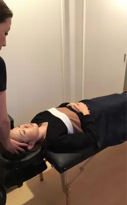 ドライヘッドスパ　他エステメニューと同時予約で¥1000off フットバス　ハンド込み60分