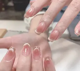 『本場ワンホンネイル人気No.1大』チ一クマグネットフレンチ7980円