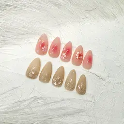 桜ネイル🌸🌸🌸🌸🌸オフ込み🩷🩷💅✨4100円