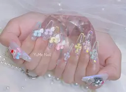 【オフ込み】 長さだし10本デザイン自由✨パーツ&ストーンつけ放題.   ☘️🍄アート持ち込み🆗✨