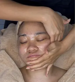 オールハンド小顔フェイシャル