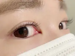 ラッシュリフト（上まつ毛）＋ティント🖤✨担当/小林