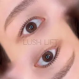 【ご新規様限定】まつげパーマ🫧(選べるデザイン)束感/コーティング仕上げ✨