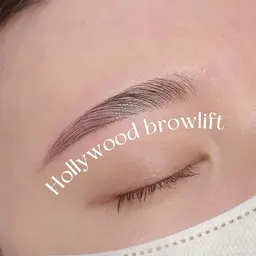 【✨OPEN記念✨12月限定】 ☆公認厳選サロン提案☆眉毛WAX＋毛流れ自在ハリウッドブロウリフト