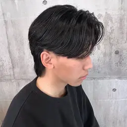 【韓国風】デザインカット＋カルマパーマ¥15,000→¥12,100