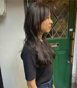 ミニモ特典！全体から30%オフ！！カット＋カラー（ロング）