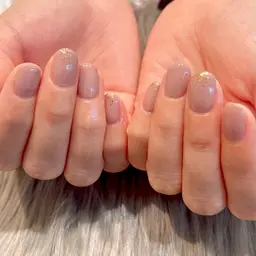 【オフなし】ワンカラー＋アート2本（両手で4本）デザインネイル🎀※キャラクター・ロゴ・3Dアート不可。