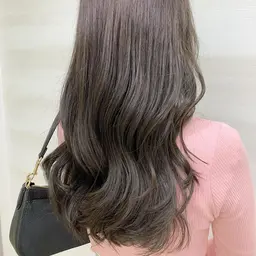 バースデイカラー＋パールトリートメント＋指名料550円