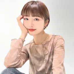 ❄️1/4予約限定❄️カット ＋ 選べるカラー ＋ トリートメント ¥8900