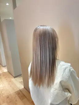 ブリーチリタッチ（2㎝以内）onカラー