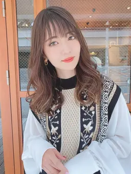 【人気No.1.】イルミナカラーカット+Aujuaトリートメント