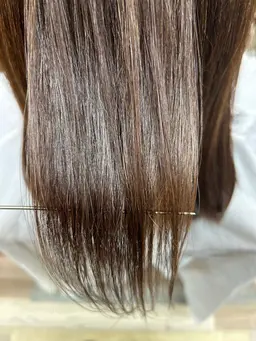 【2回目以降】カット付き！ブリーチ毛でもできちゃう特別な薬剤を使った髪質改善縮毛矯正➕1stepトリートメント