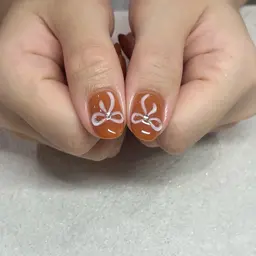 期間限定🉐40%OFF‼️ニュアンスネイル🎨手書きアートOK💗持込デザイン可能◎《2時間制》※オフ無しの方