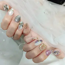 ご新規さま限定💅アート付け放題✨ジェルネイル(オフ代込)