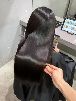 12/21限定⭐️美髪矯正＋プレミアムトリートメント