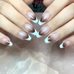 🌟ｵｽｽﾒ  パラジェル お好きなお色でカラグラフレンチ 美爪に見せながらデザインを魅せる 他と被らない💅