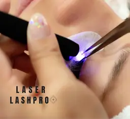 【LEDまつげエクステ】100本🕊𓂃𓈒𓏸︎︎︎︎