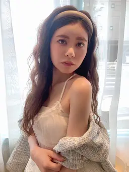 ダメージレスパーマ！？柔らかくフワッと仕上がる最新カールスタイル🦄🍀🌈（ロング料金有り）