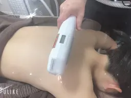 うなじ&背中脱毛