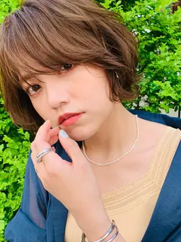 🍓人気𝒩𝑜.2 メニュー🍓似合わせカット+Basicトリートメント(選べる2タイプ)