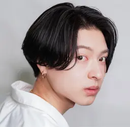 ☔️うねりや髪質が気になる方必見☔️”曲がる”全体縮毛矯正+トリートメント