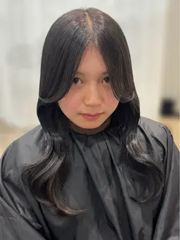 【ミニモ限定価格🎀】【お手軽ケア🪄】　　　　　　　　　　　　　　　　　　　　　　　　　　似合わせカット+カラー+tr