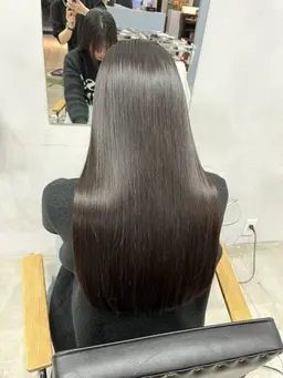 【学生限定】髪質改善縮毛矯正＋カット＋艶髪トリートメント🫧