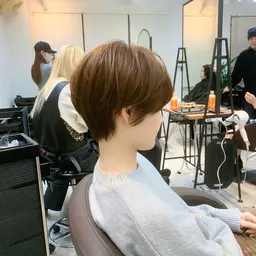 イヤリングカラーでワンポイント👂カット+耳周りイヤリングカラー+2stepトリートメント