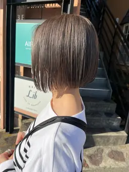 【🍀初回限定🍀】ケアブリーチを使った全頭ブリーチ＋オンカラー/カット/Aujua1ステップトリートメント