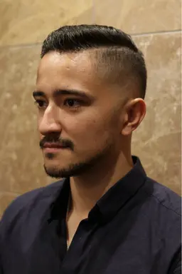 メンズフェードカット