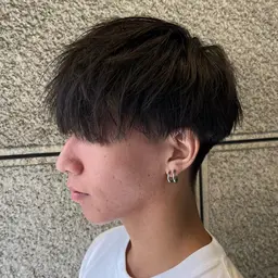 🌙【12月限定クーポン】学生限定メンズカット+眉カット