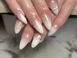 オフ込みハンドネイル　持ち込みOK🙆‍♀️